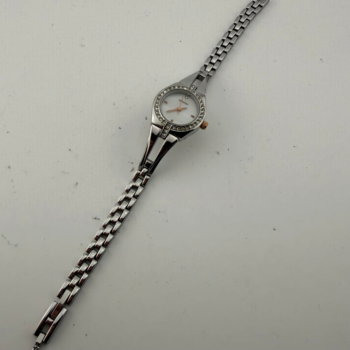 Sekonda 2004 AHT Ladies Crystal Set Silver Tone Quartz Watch Fully Tested and Working- £15.00