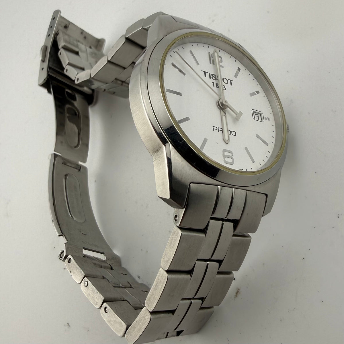 Tissot PR100 T049410B Swiss Made Quartz Gents Watch Fully Tested and Working- £140.00
