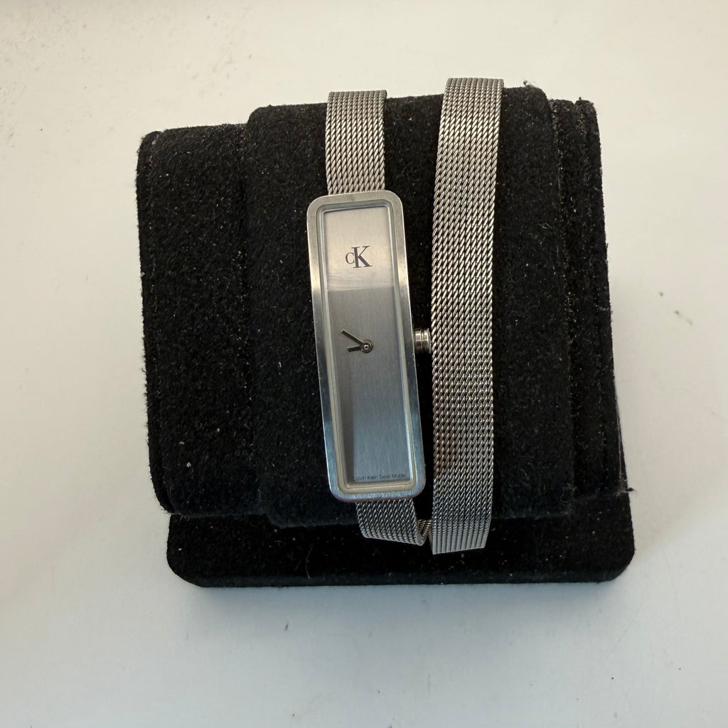 Calvin Klein Swiss Made Ladies Long Rectangular Silver Mesh Watch (Fully Tested and working)- £30.000