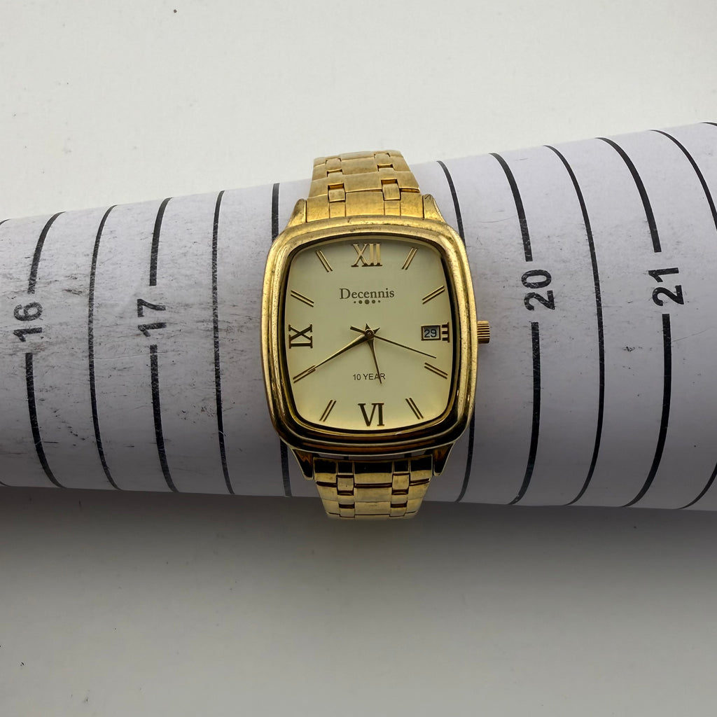 Decennis Gold Tone Quartz Date Watch Roman Dial 45mm New 10 Year Battery0 £20.00