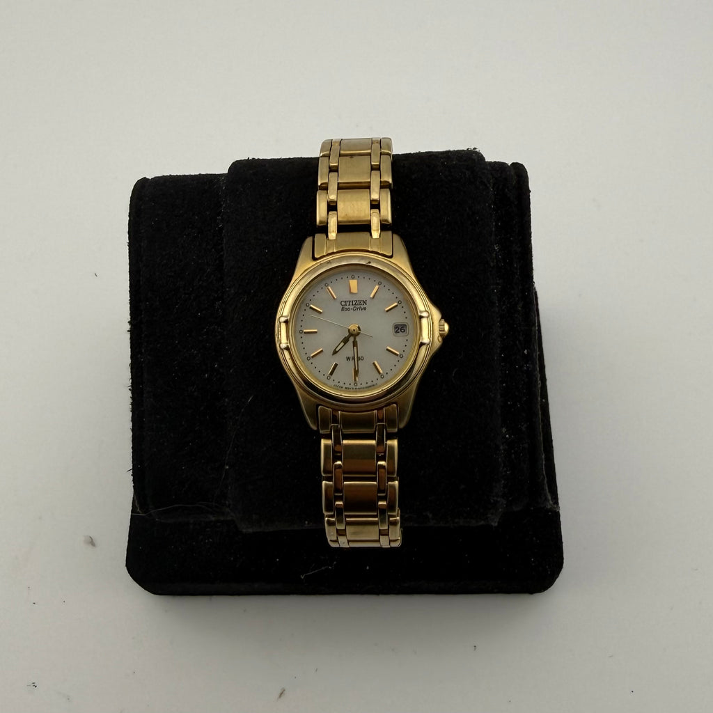 Citizen Eco-Drive Gold Tone Bracelet Watch – WR50 Date Model Fully Tested and Working £45.00
