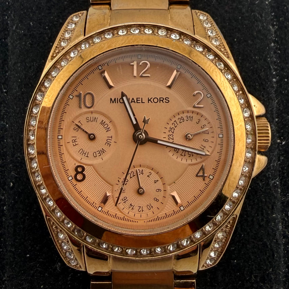 Michael Kors Blair MK5613 Ladies Rose Gold Crystal Set Multifunction Watch 35mm- £30.00