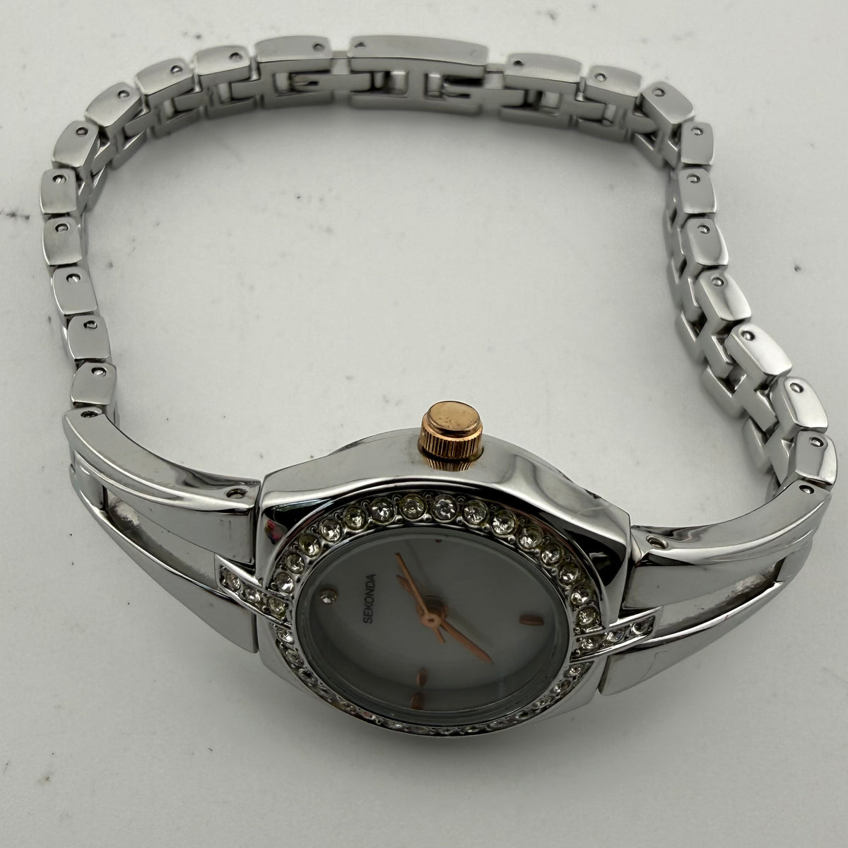 Sekonda 2004 AHT Ladies Crystal Set Silver Tone Quartz Watch Fully Tested and Working- £15.00