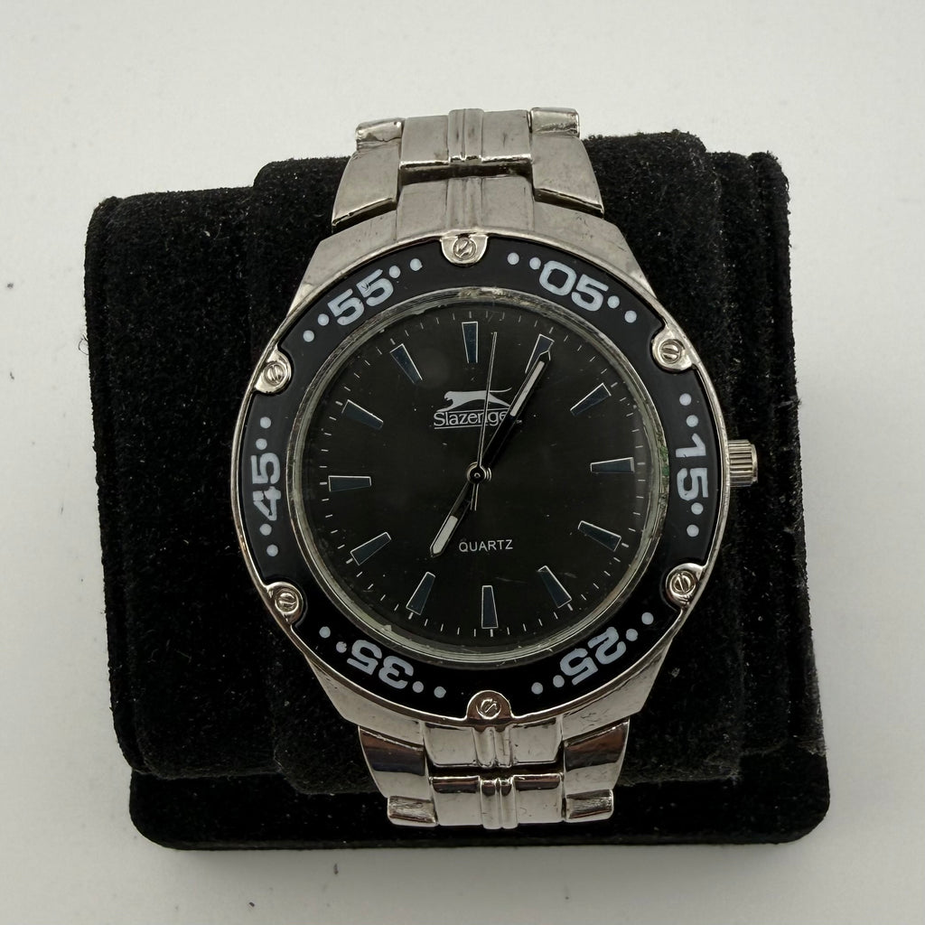 Slazenger Gents Black Dial Quartz Stainless Steel Bracelet Watch Fully Tested and Working- £15.00