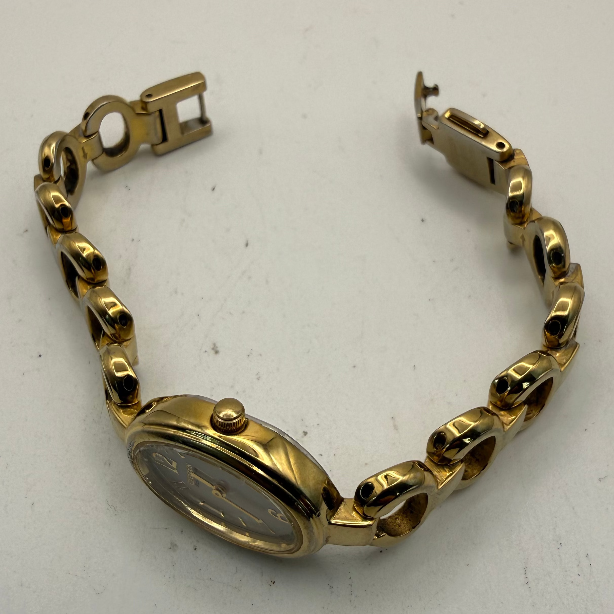 Citizen Eco-Drive B023-K002793 Ladies Gold Tone Oval Bracelet Watch (Fully Tested and Working)- £35.00
