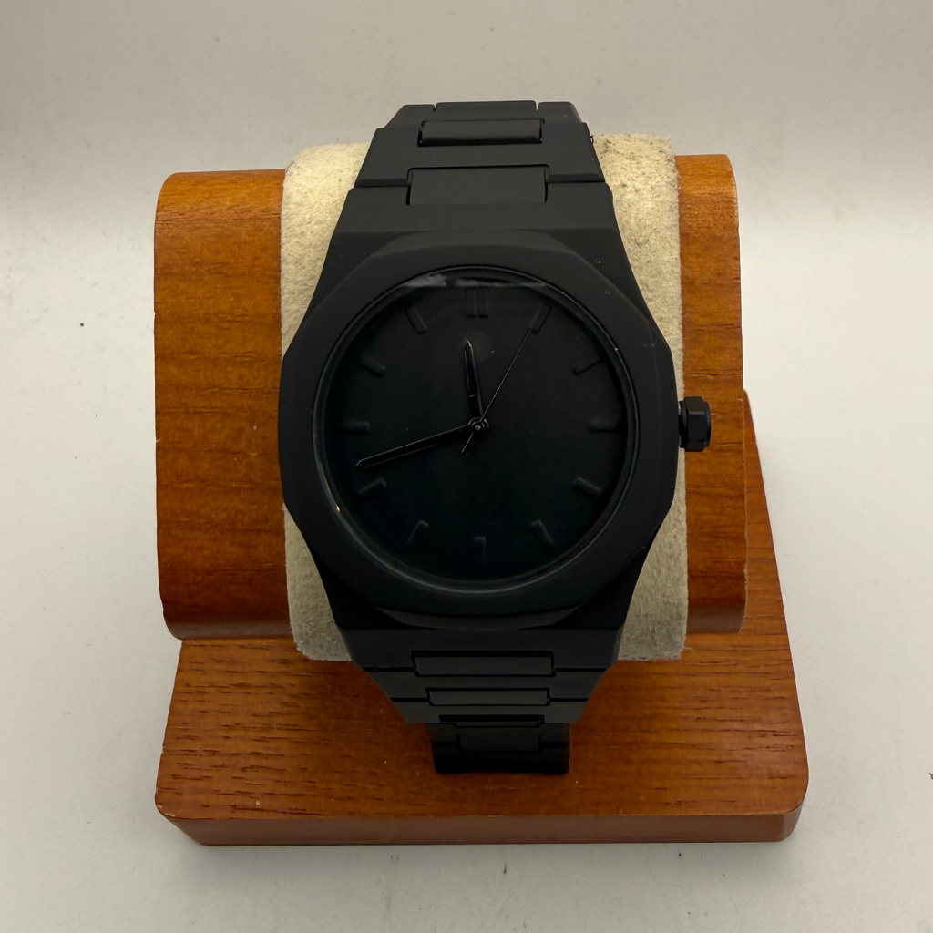 Black Stealth Integrated Bracelet Watch 43.5mm New Old Stock Unworn- £10.00
