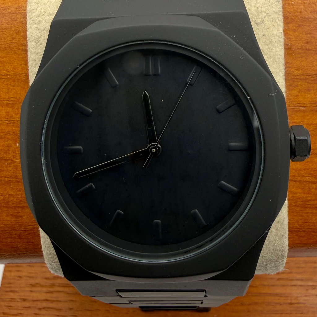 Black Stealth Integrated Bracelet Watch 43.5mm New Old Stock Unworn- £10.00