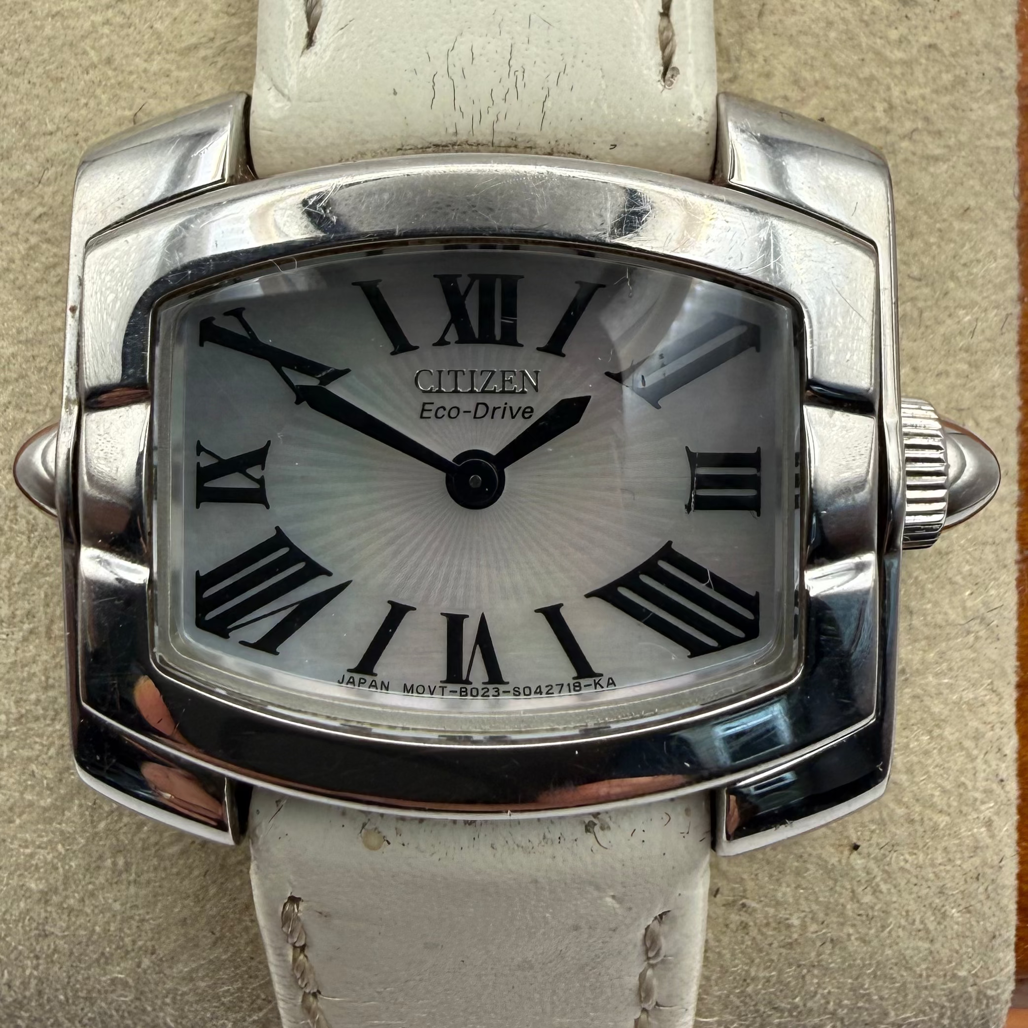Citizen Eco-Drive Ladies Tank Watch White Dial Roman Numerals B023-S042718- £30.00