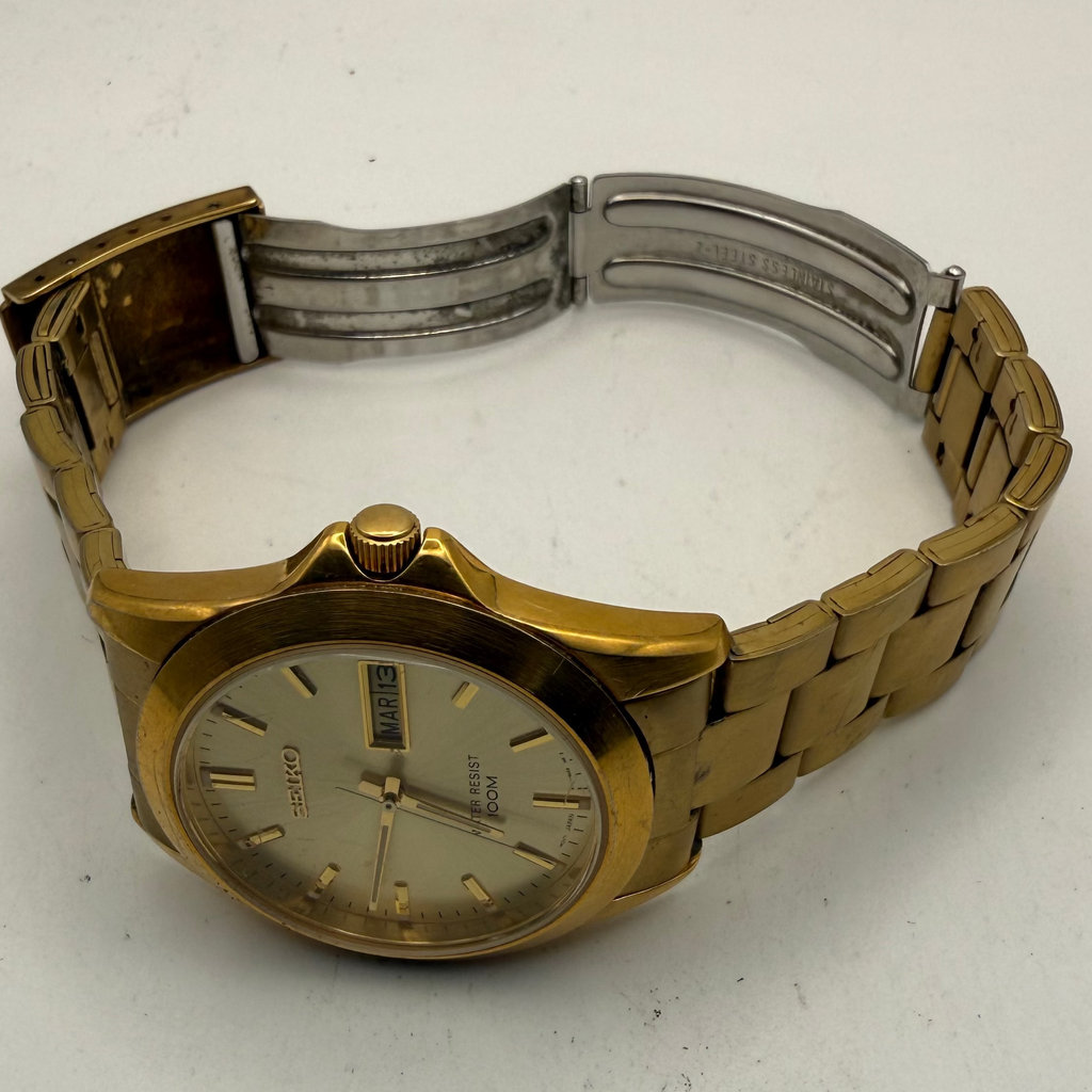Seiko 7N43-9A20 Gold Tone Day Date Quartz Men's Watch 40mm Boxed- £65.00