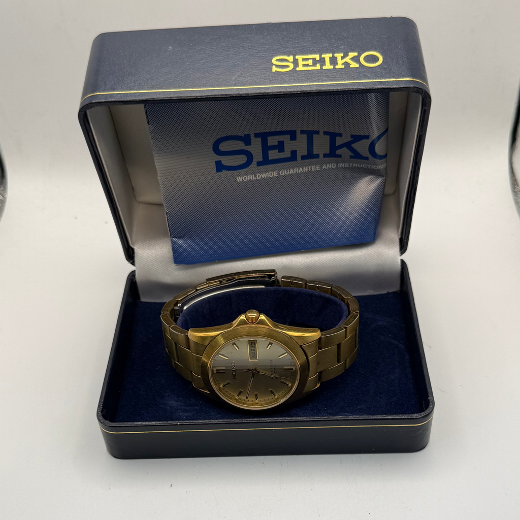 Seiko 7N43-9A20 Gold Tone Day Date Quartz Men's Watch 40mm Boxed- £65.00