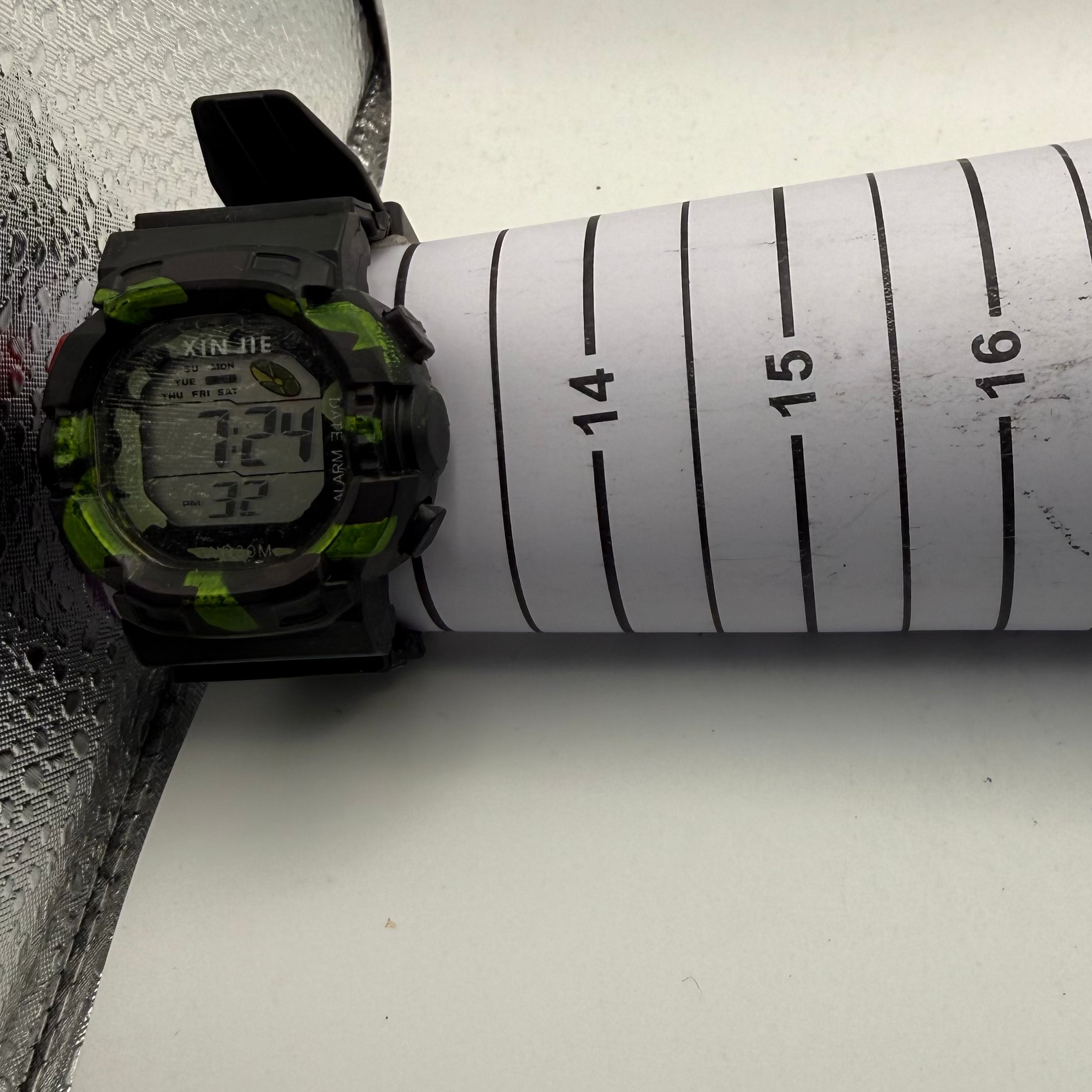 XINJIE Digital Camouflage Children's Youth Watch 39.5mm Black Green- £5.00