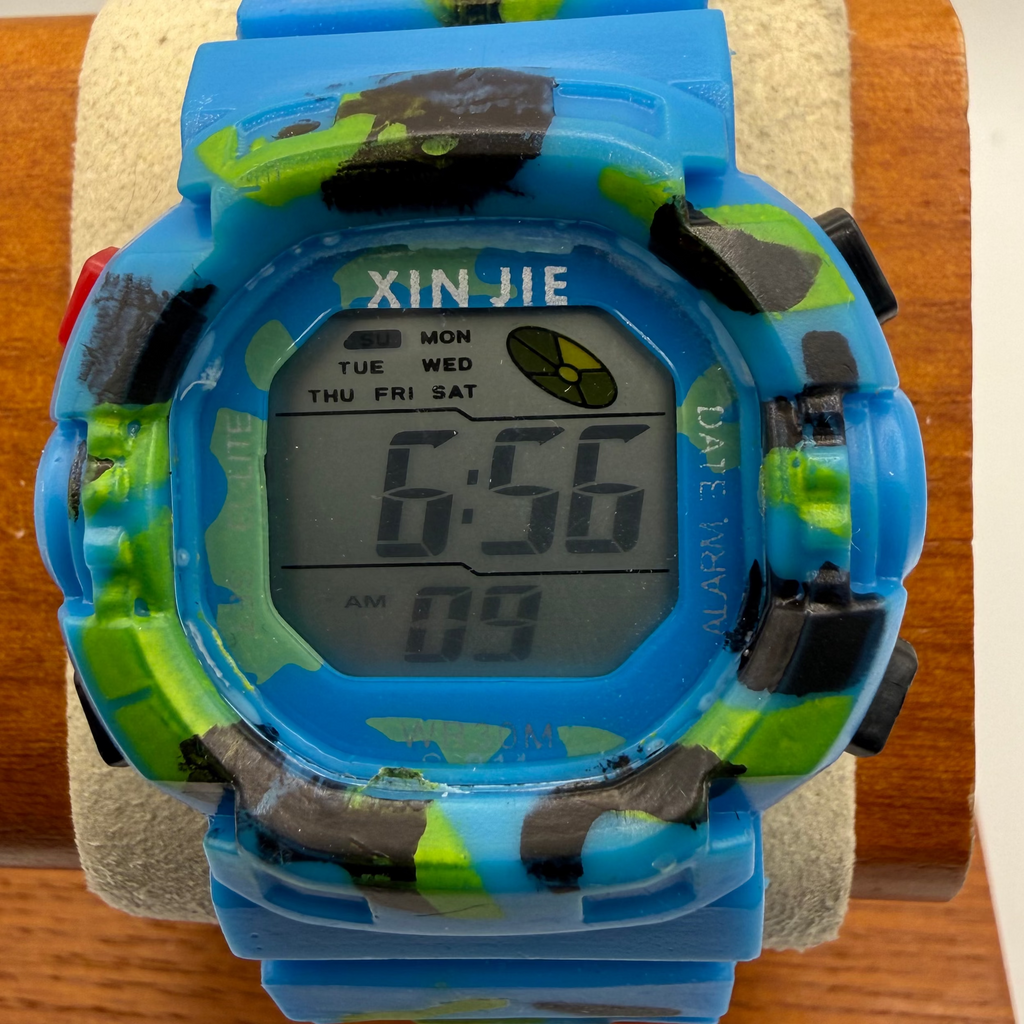 XINJIE Digital Camouflage Children's Youth Watch Blue Green 39.5mm- £5.00