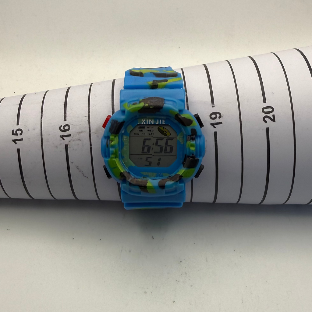 XINJIE Digital Camouflage Children's Youth Watch Blue Green 39.5mm- £5.00