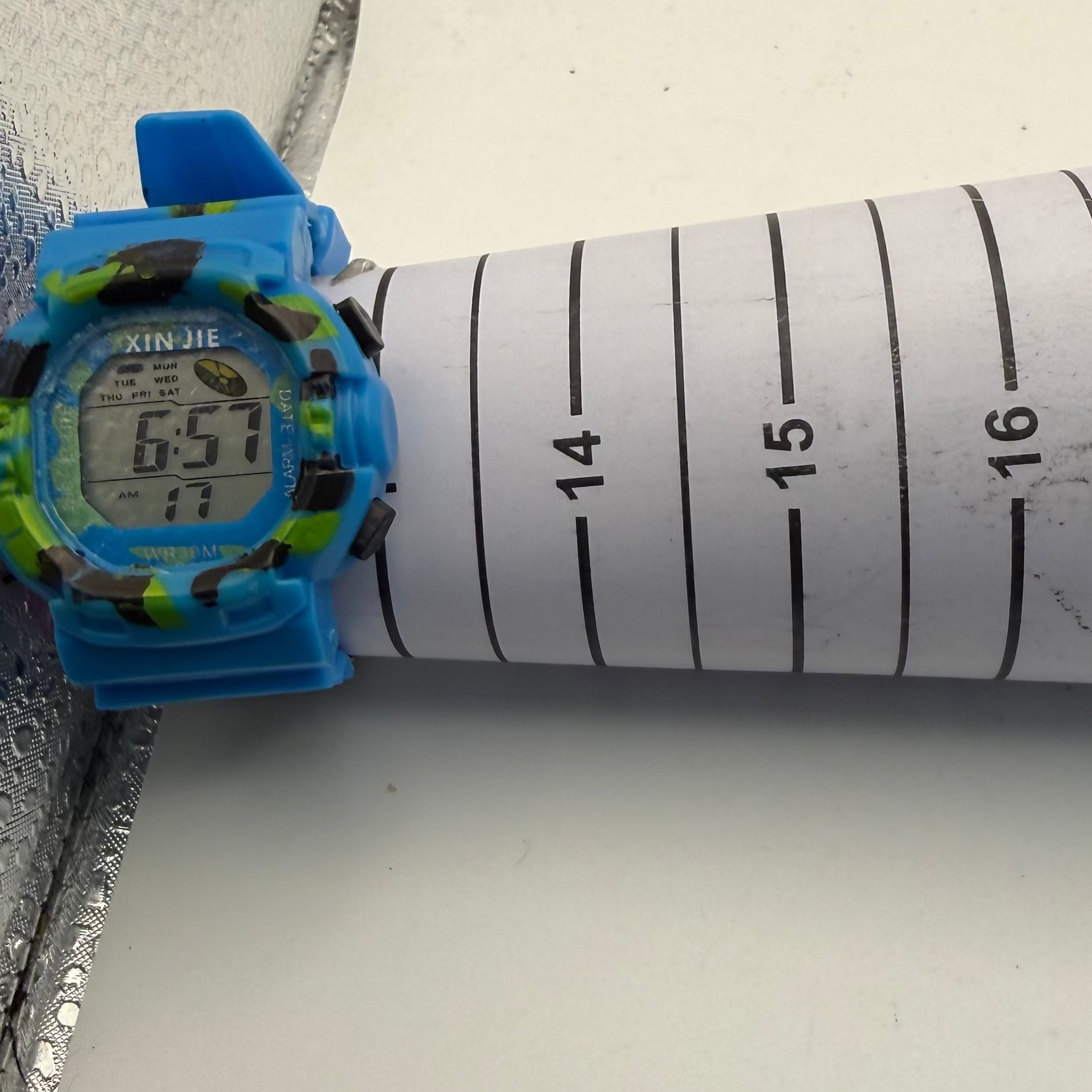 XINJIE Digital Camouflage Children's Youth Watch Blue Green 39.5mm- £5.00