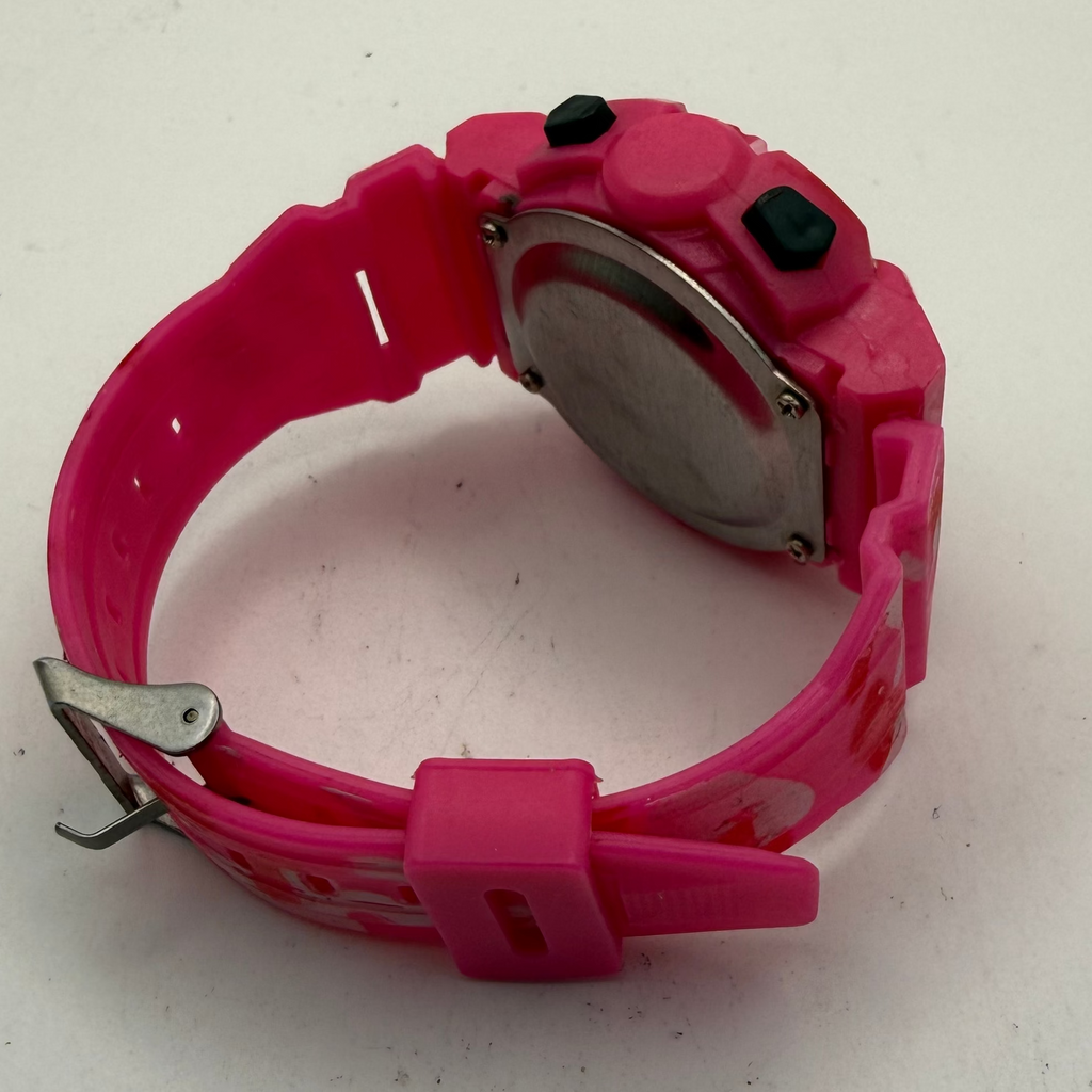 XINJIE Digital Camouflage Children's Youth Watch Pink White 39.5mm- £5.00