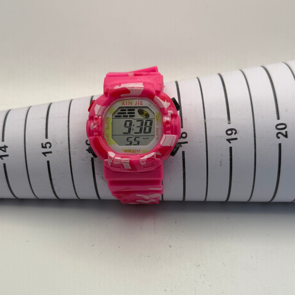 XINJIE Digital Camouflage Children's Youth Watch Pink White 39.5mm- £5.00