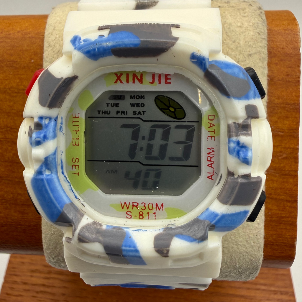 XINJIE Digital Camouflage Children's Youth Watch White Blue Green- £5.00