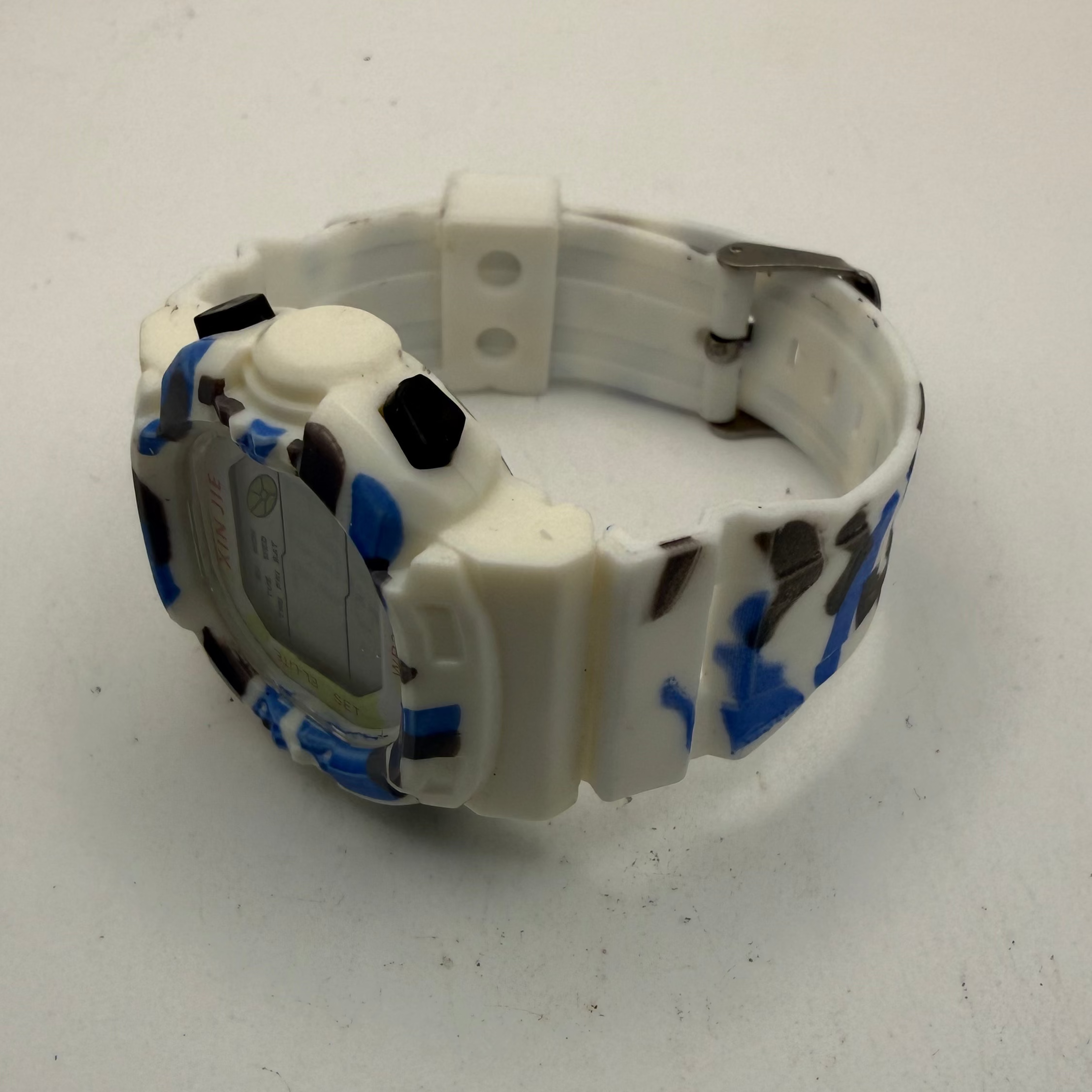 XINJIE Digital Camouflage Children's Youth Watch White Blue Green- £5.00