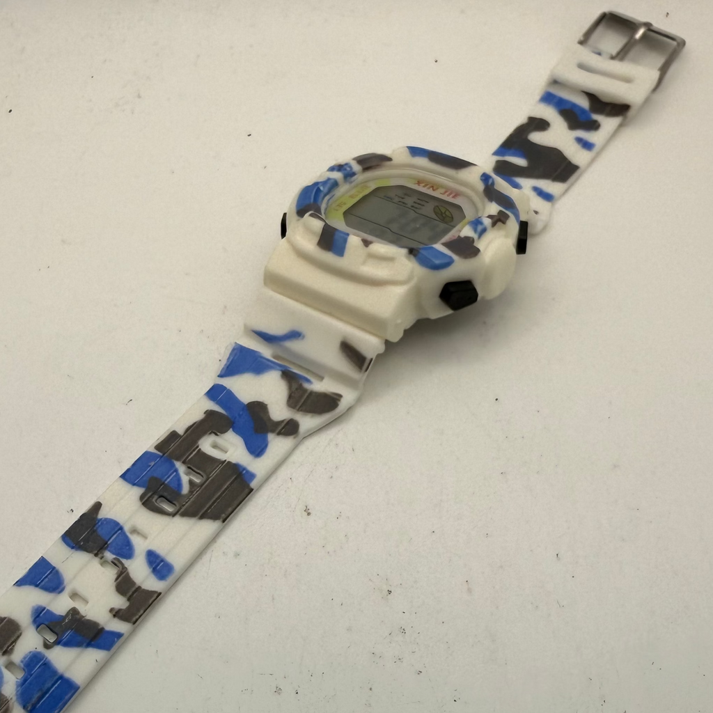 XINJIE Digital Camouflage Children's Youth Watch White Blue Green- £5.00