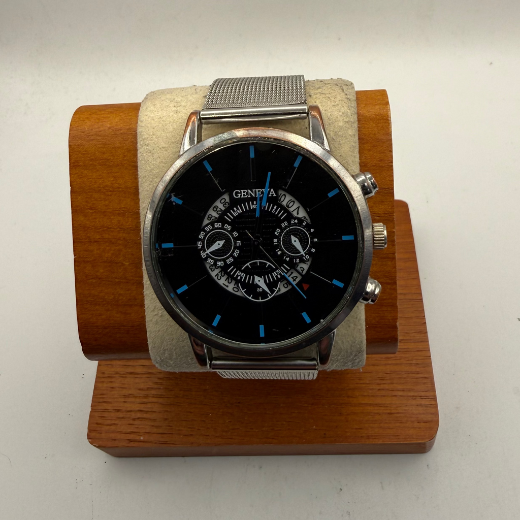 GENEVA Fashion Quartz Watch Black Dial Blue Markers Mesh Bracelet 44.5mm (Fully Tested and Working)- £7.00