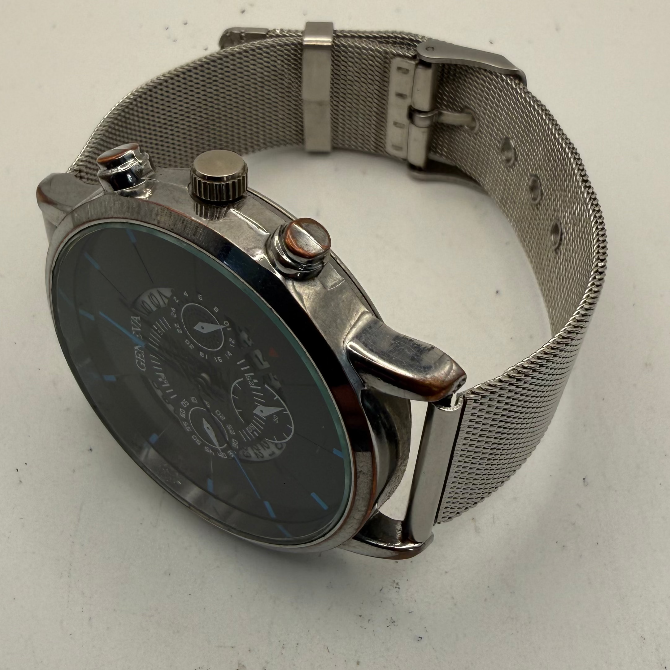 GENEVA Fashion Quartz Watch Black Dial Blue Markers Mesh Bracelet 44.5mm (Fully Tested and Working)- £7.00