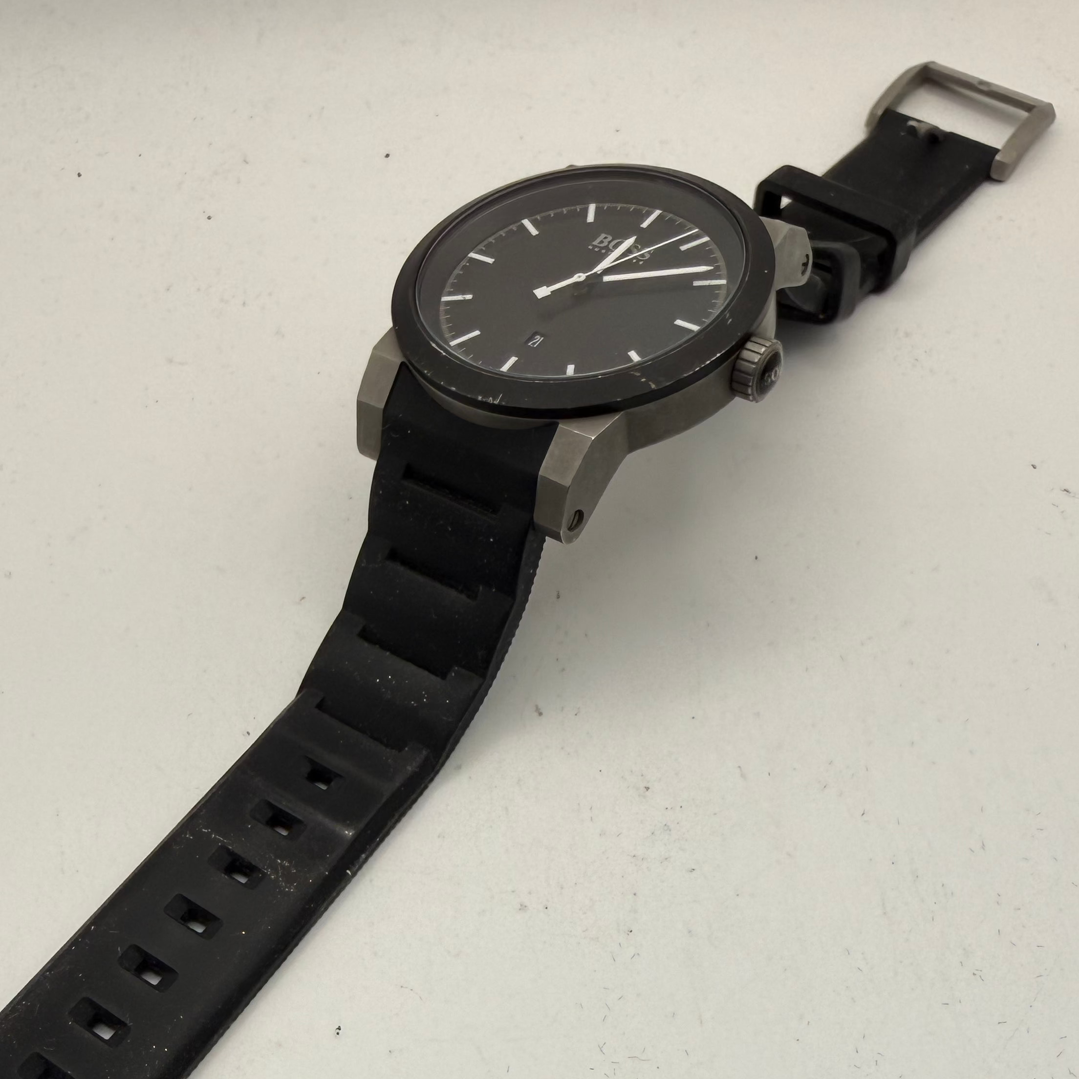 Hugo Boss HB.214.1.34.2607 Black Silicone Strap Watch 48mm (Fully Tested and Working)- £40.00