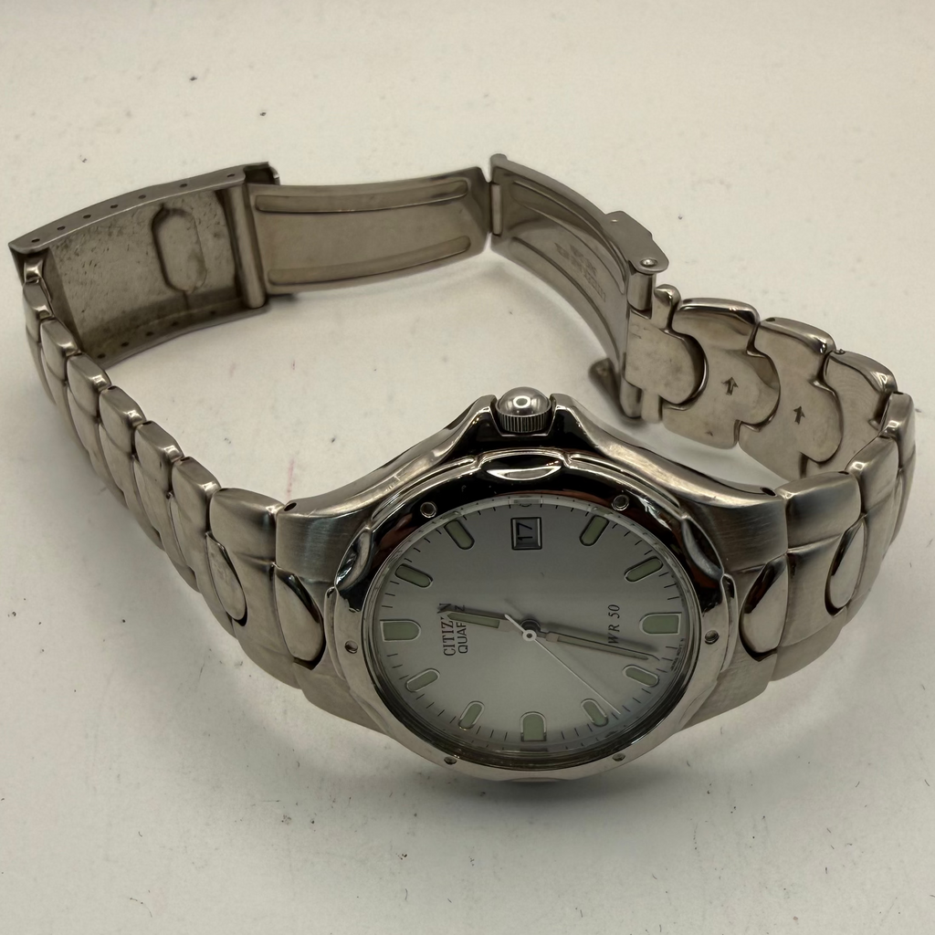 Citizen Quartz WR50 Silver Dial Stainless Steel Bracelet Watch 40mm (Fully Tested and Working)- £60.00