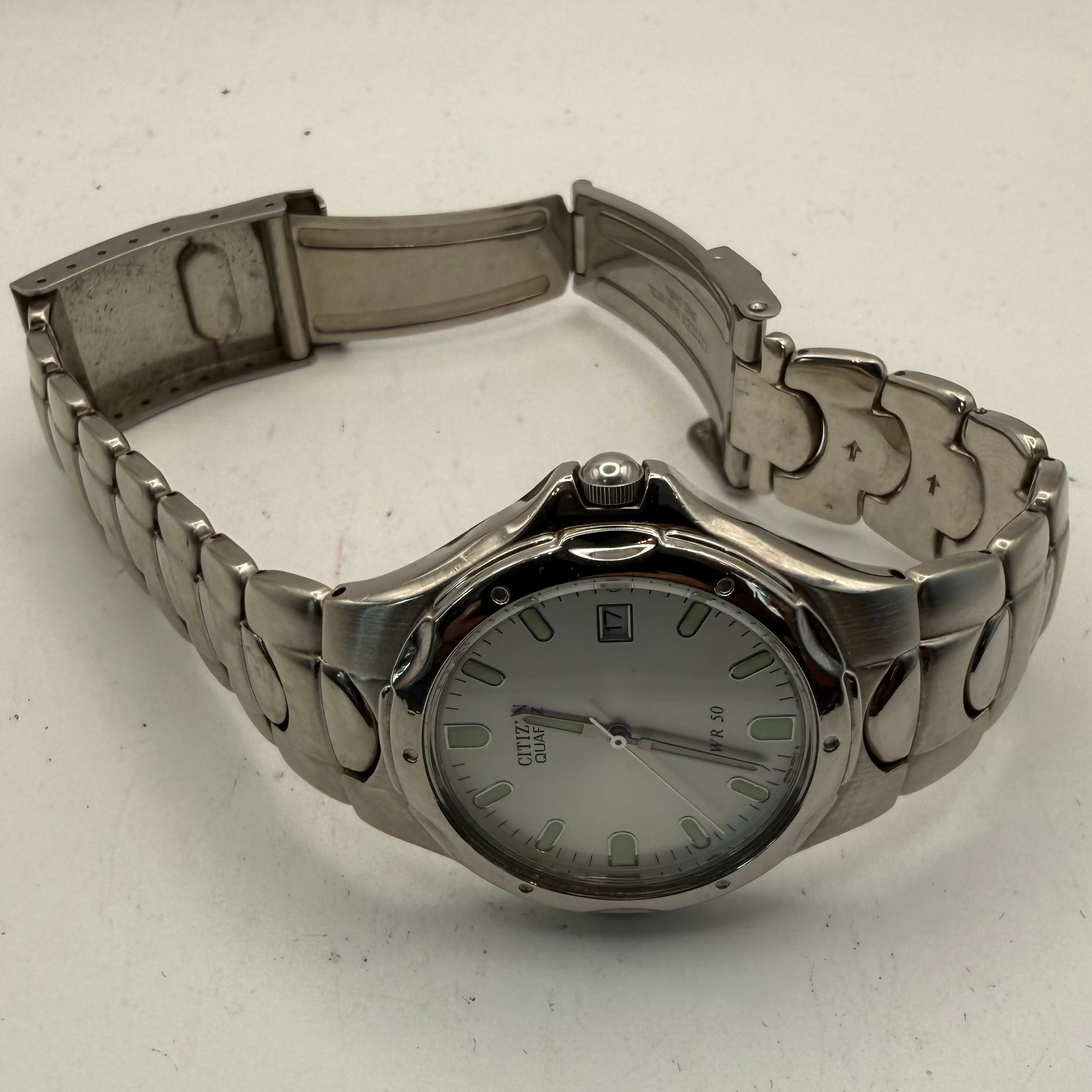 Citizen Quartz WR50 Silver Dial Stainless Steel Bracelet Watch 40mm (Fully Tested and Working)- £60.00