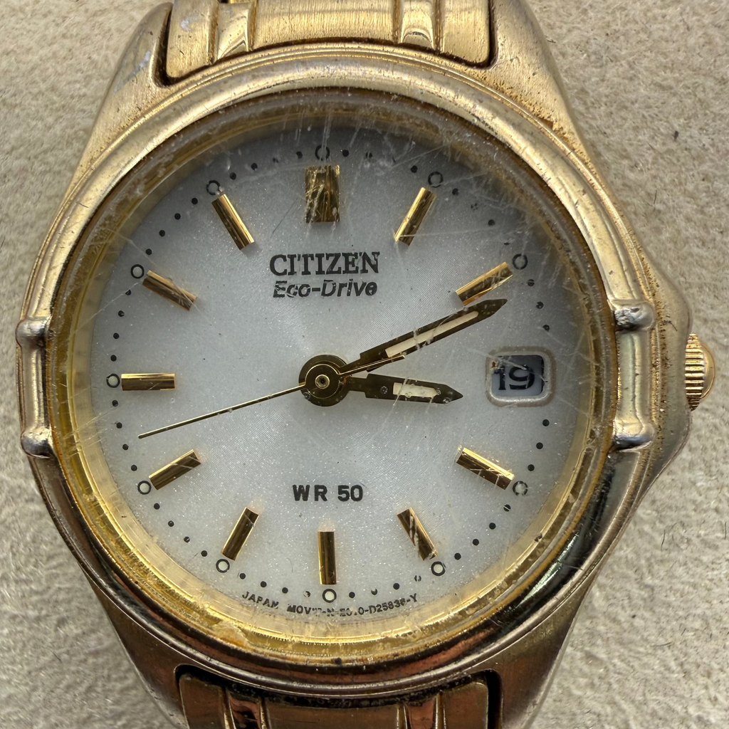 Citizen Eco-Drive Gold Tone Ladies Watch White Dial Date 27mm (Fully Tested and Working)- £30.00