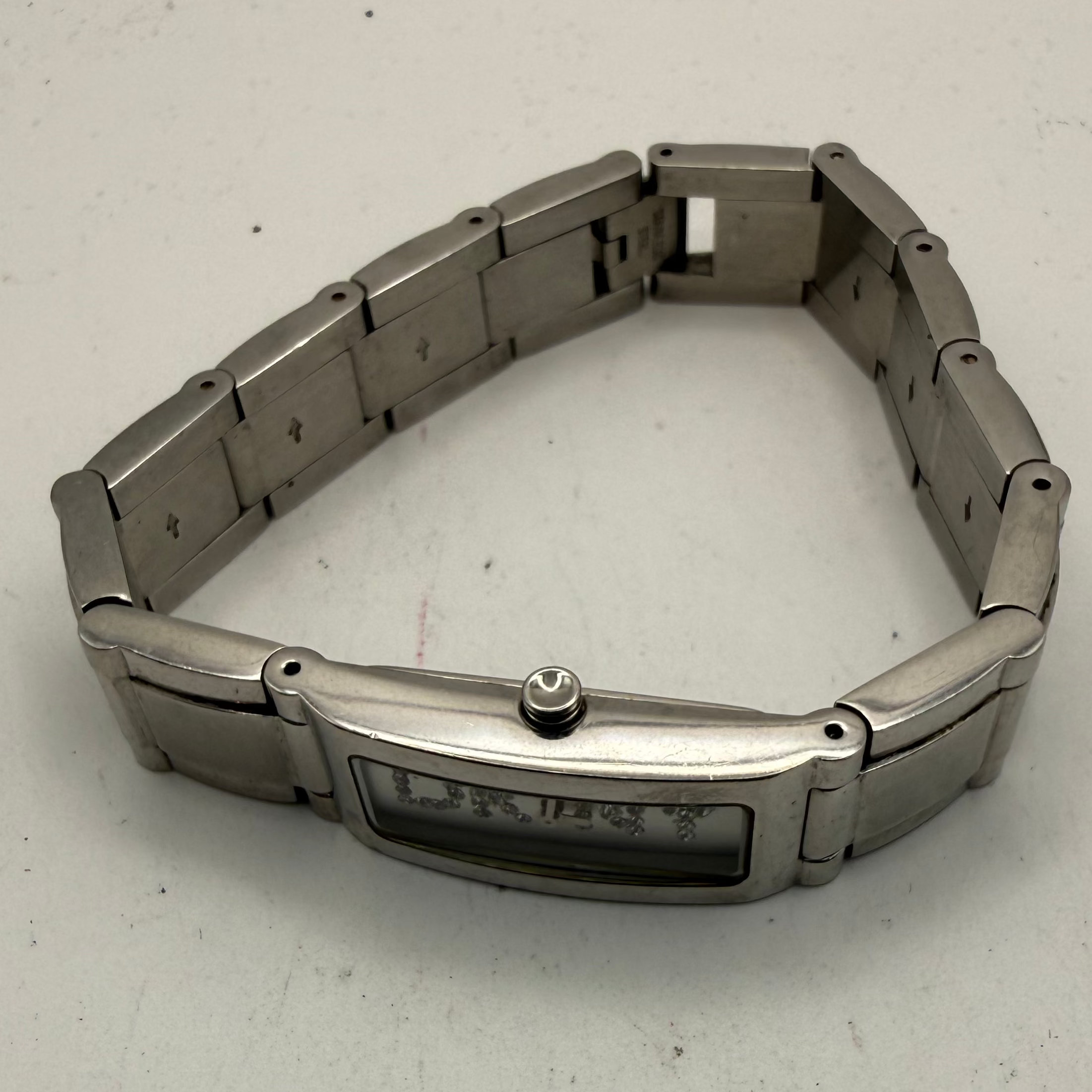DKNY Ladies Crystal Logo Bracelet Watch Silver Tone 16.5mm (Fully Tested and Working)- £25.00