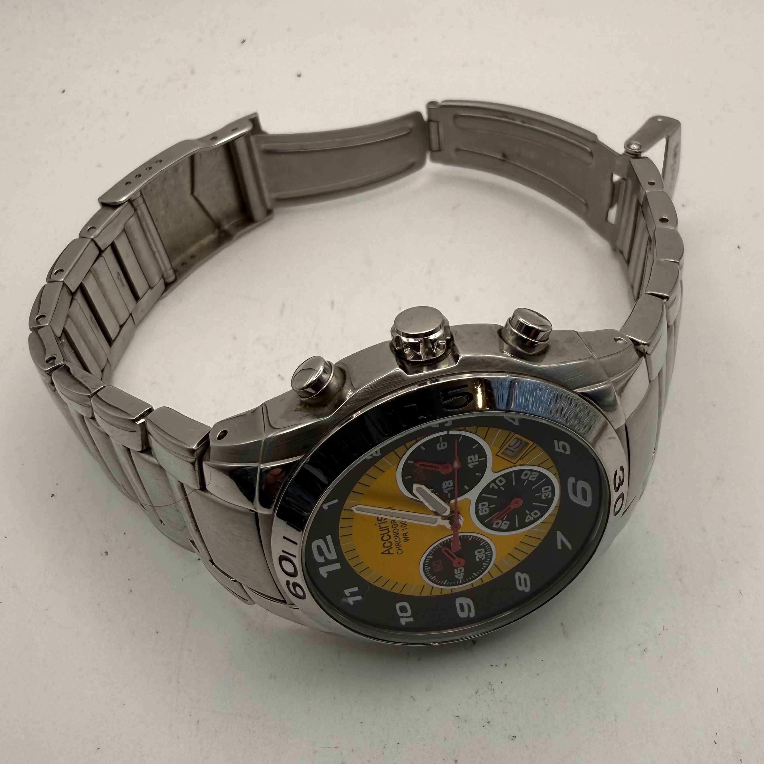 Accurist Chronograph WR100M Yellow Dial Stainless Steel Watch MB872Y (Fully Tested and Working)- £45.00