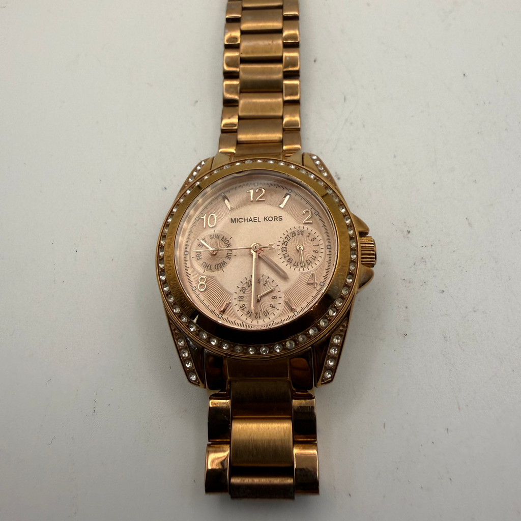 Michael Kors MK5613 Rose Gold Tone Crystal Set Ladies Watch 36mm (Fully Teste25.00