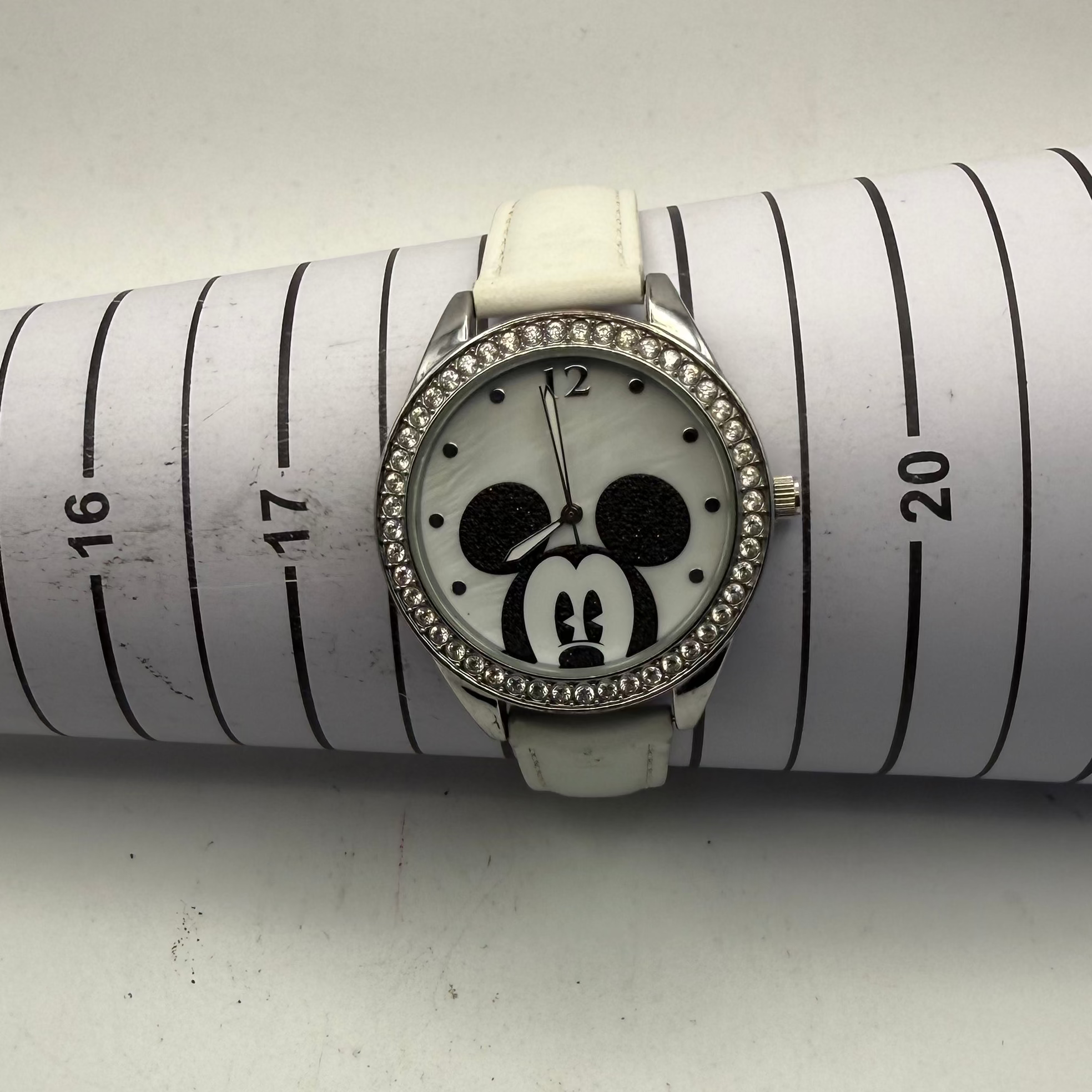Disney Mickey Mouse Crystal Bezel White Dial Watch MK5596UK (Fully Tested and Working)-= £20.00