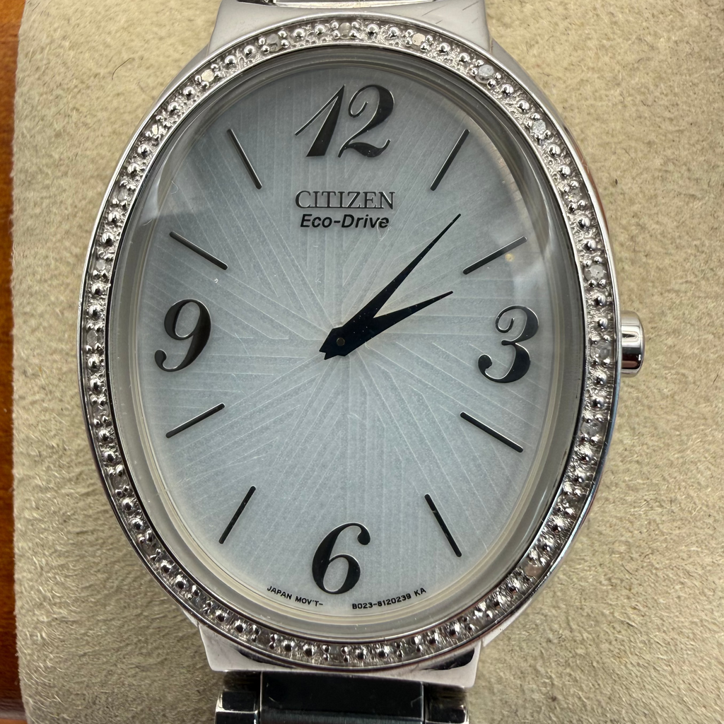Citizen Eco-Drive Ladies Diamond Accent Oval Watch (Fully Tested and Working)- £45.00