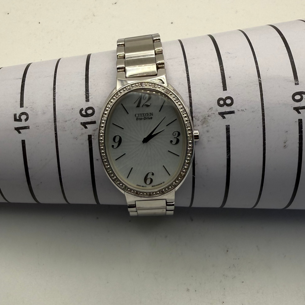 Citizen Eco-Drive Ladies Diamond Accent Oval Watch (Fully Tested and Working)- £45.00