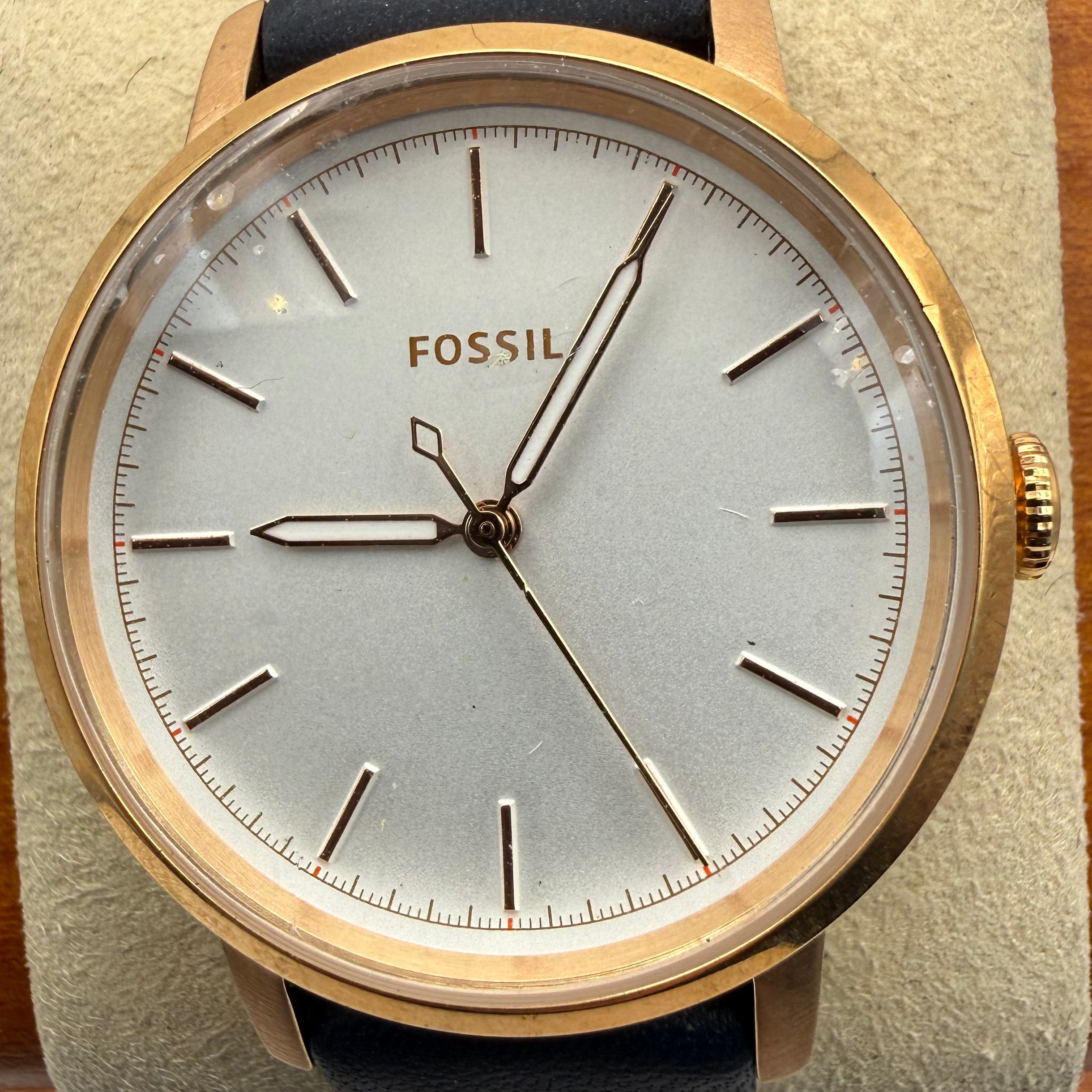 Fossil Minimalist Rose Gold Tone White Dial Ladies Watch 36mm (Fully Tested and Working)- £25.00