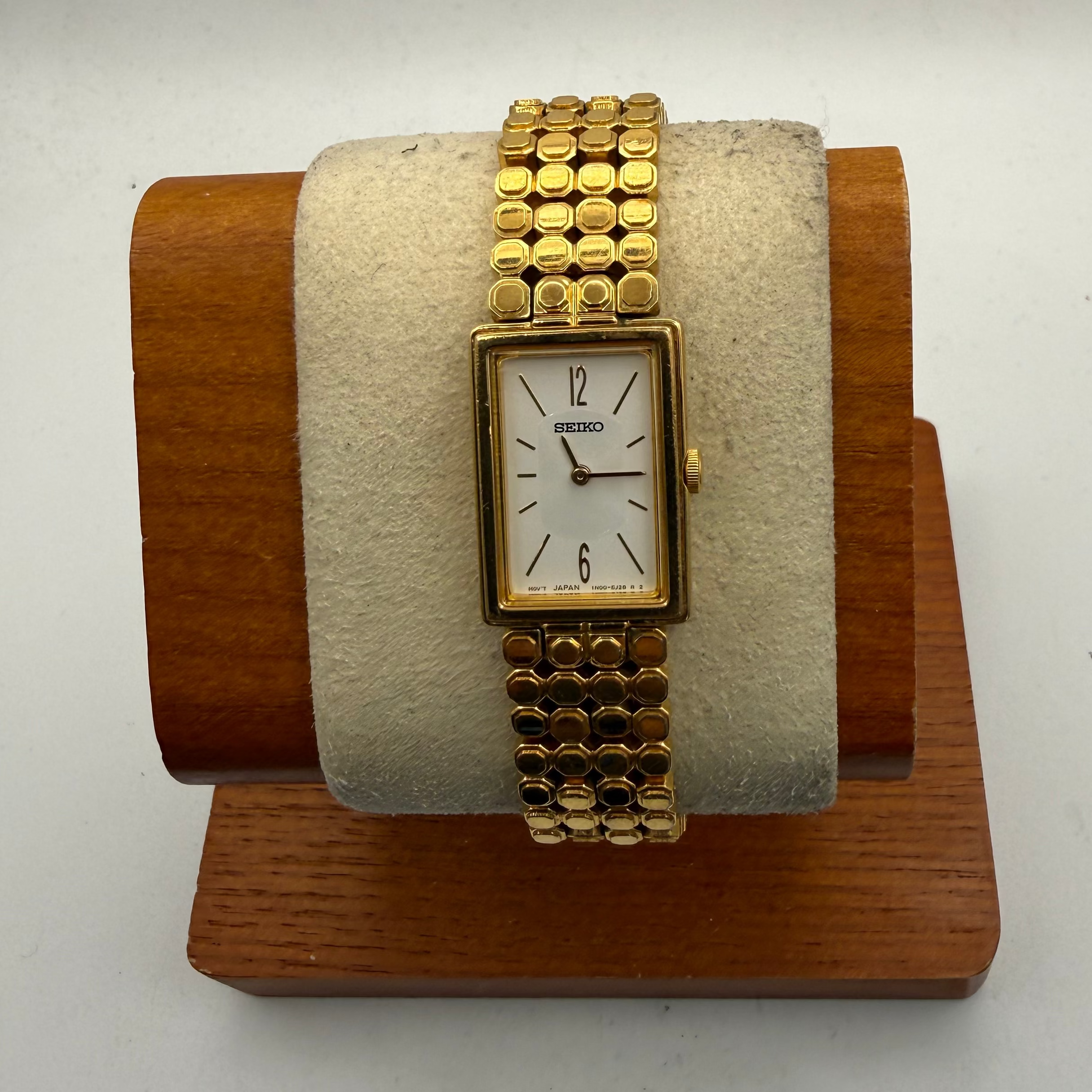 Seiko Ladies Gold Tone Dress Watch 1N00-6P80 (Fully Tested and Working)- £35.00