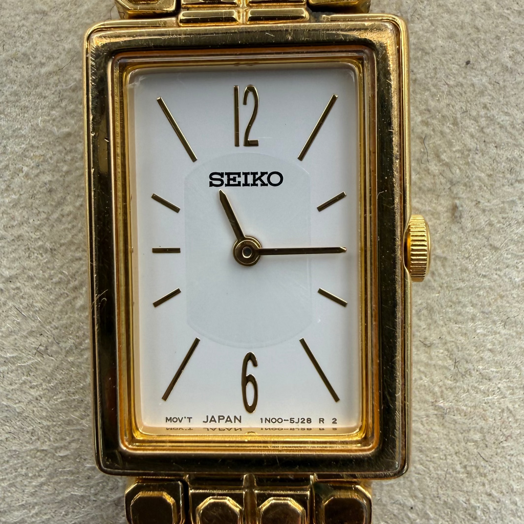 Seiko Ladies Gold Tone Dress Watch 1N00-6P80 (Fully Tested and Working)- £35.00