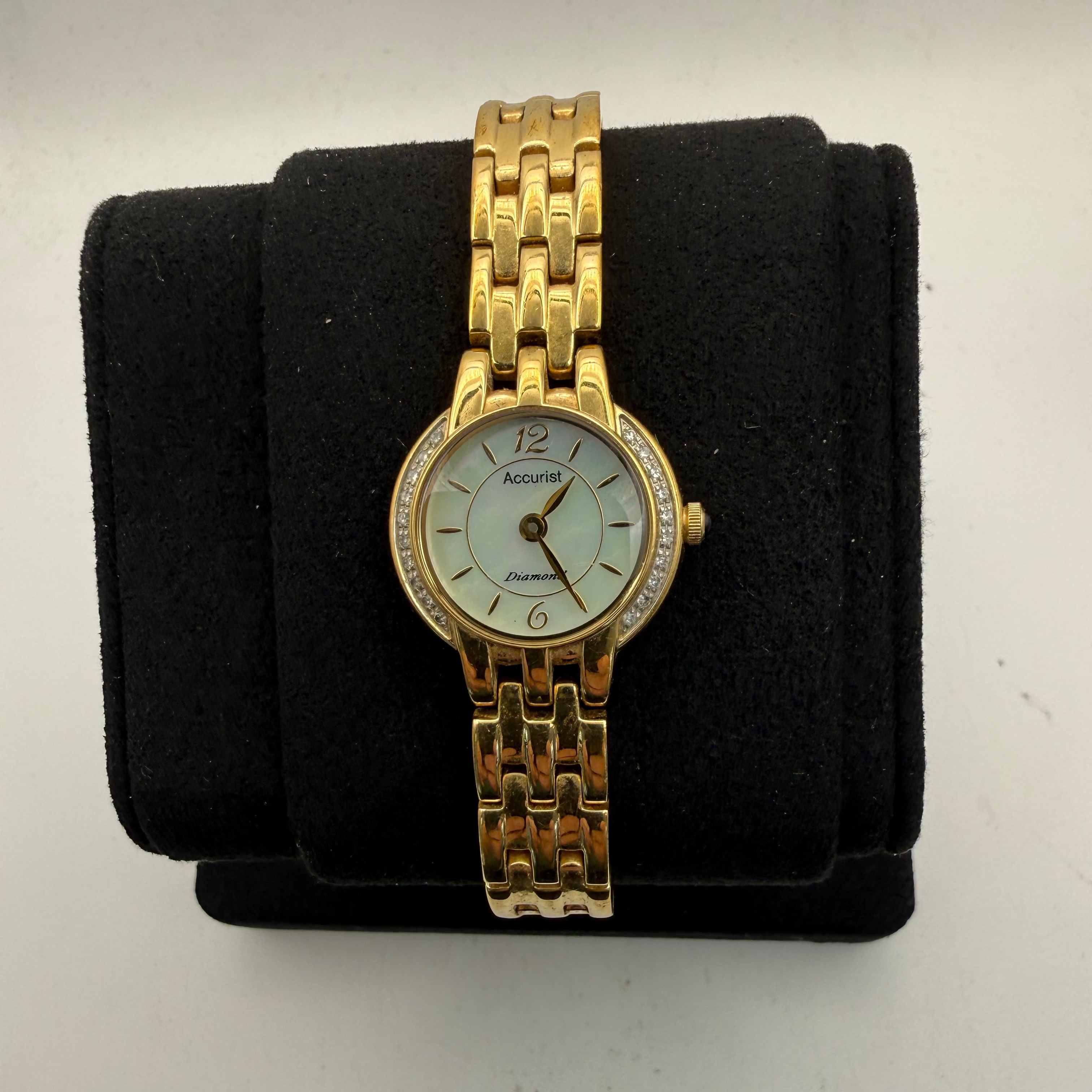 Accurist Diamond Ladies Watch (Fully Tested and Working)- £20.00