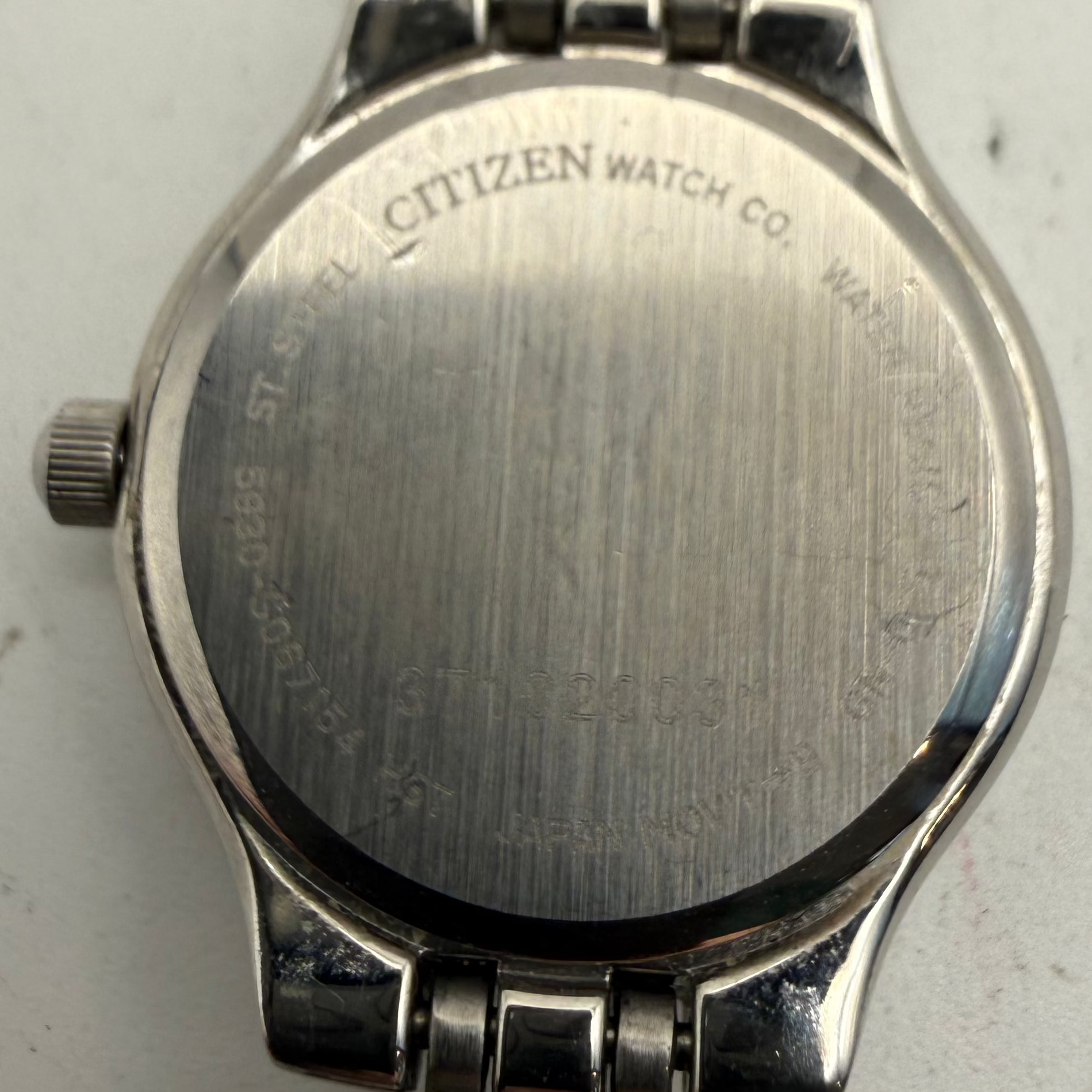 Citizen Quartz Mother of Pearl Crystal Bezel Ladies Watch (Fully Tested and Working)- £30.00
