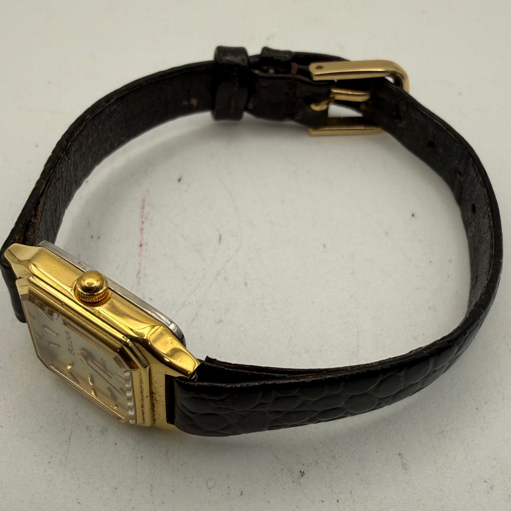 Bulova Ladies Quartz Gold Tone Watch (Fully Tested and Working)- £20.00