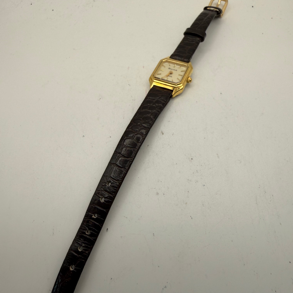 Bulova Ladies Quartz Gold Tone Watch (Fully Tested and Working)- £20.00