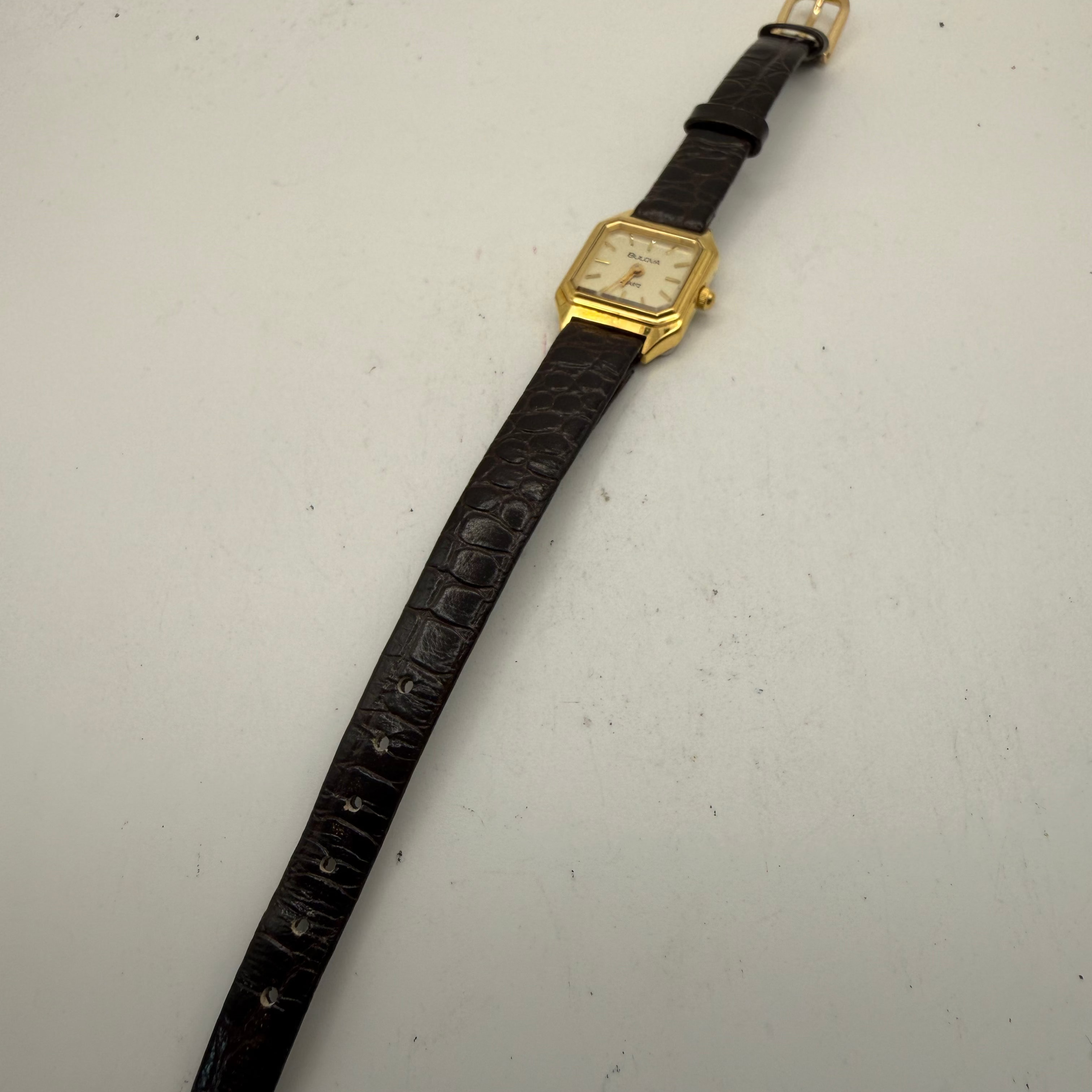 Bulova Ladies Quartz Gold Tone Watch (Fully Tested and Working)- £20.00