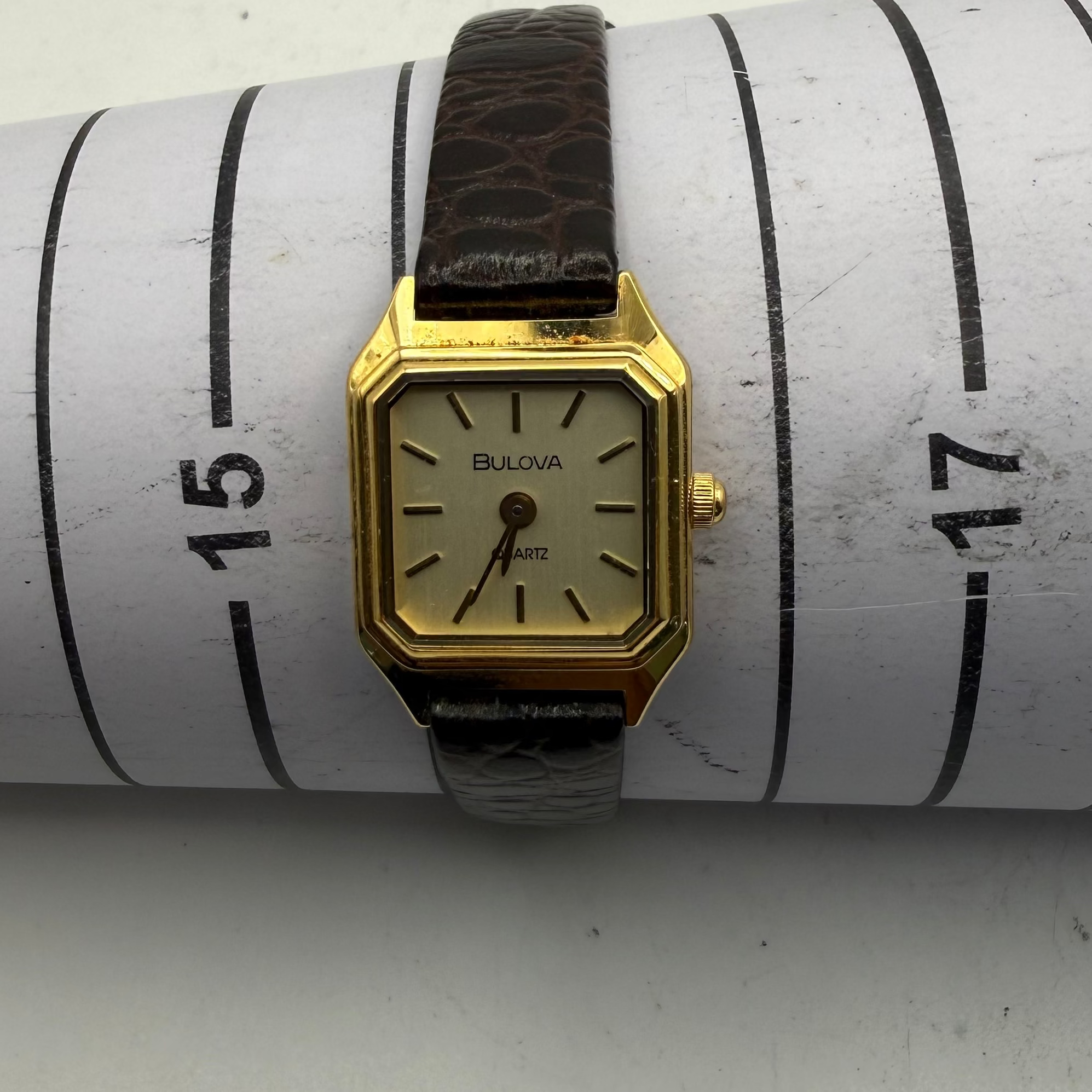Bulova Ladies Quartz Gold Tone Watch (Fully Tested and Working)- £20.00