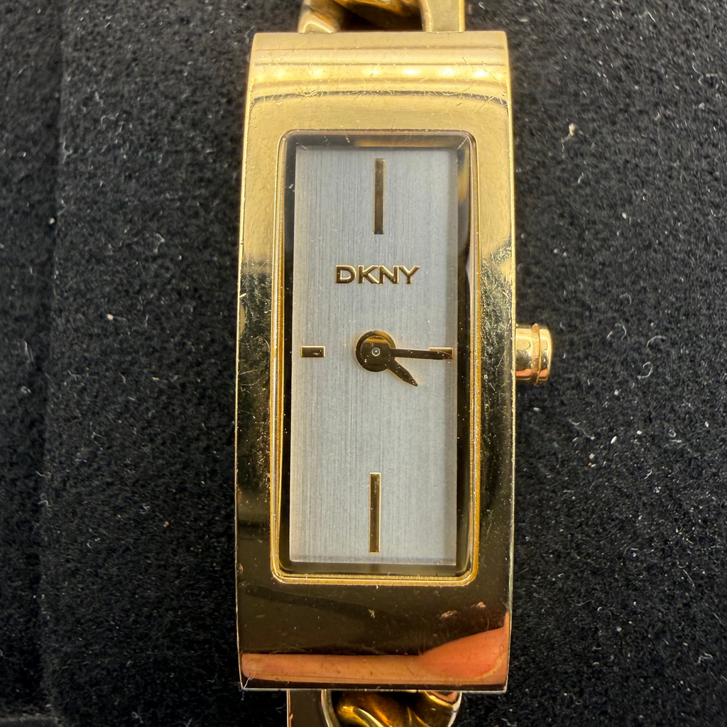 DKNY Ladies Gold Tone Bracelet Watch (Fully Tested and Working)- £20.00