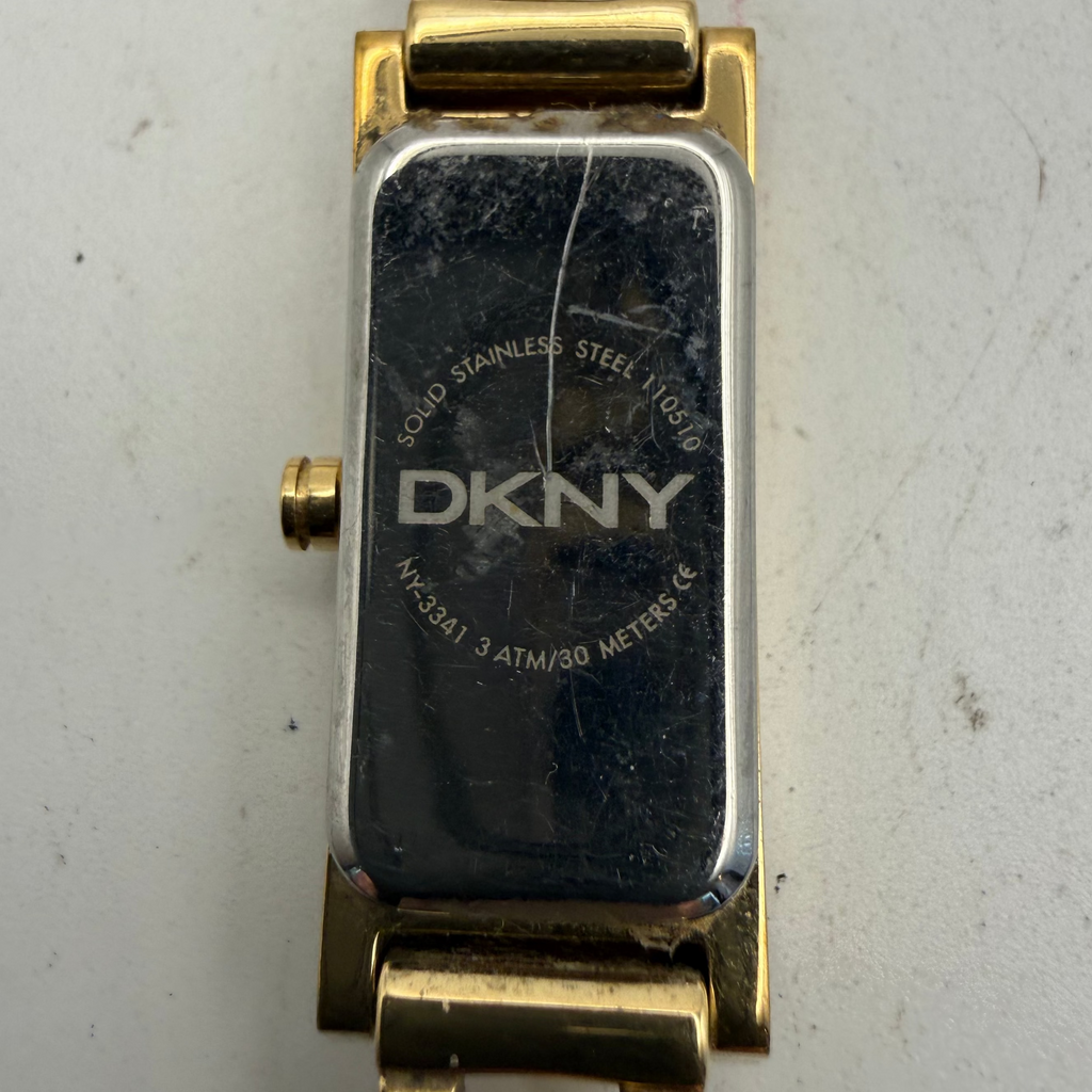 DKNY Ladies Gold Tone Bracelet Watch (Fully Tested and Working)- £20.00