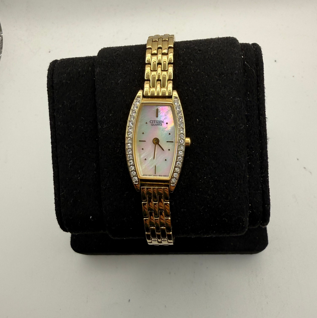 Citizen Quartz Mother of Pearl Ladies Watch (Fully Tested and Working)- £35.00