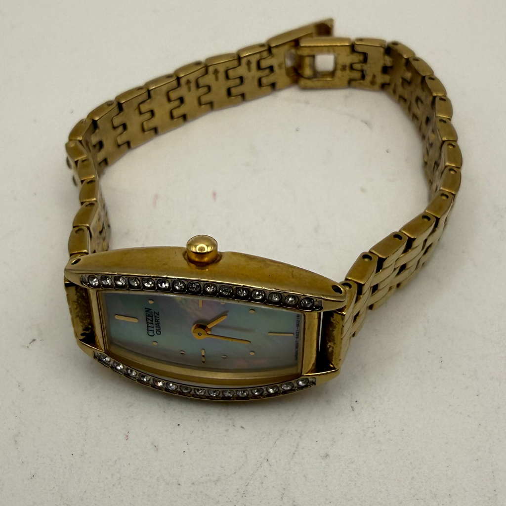 Citizen Quartz Mother of Pearl Ladies Watch (Fully Tested and Working)- £35.00