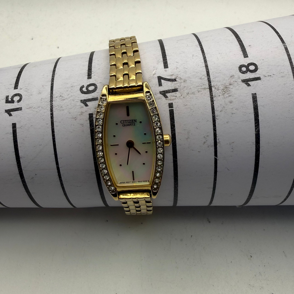 Citizen Quartz Mother of Pearl Ladies Watch (Fully Tested and Working)- £35.00