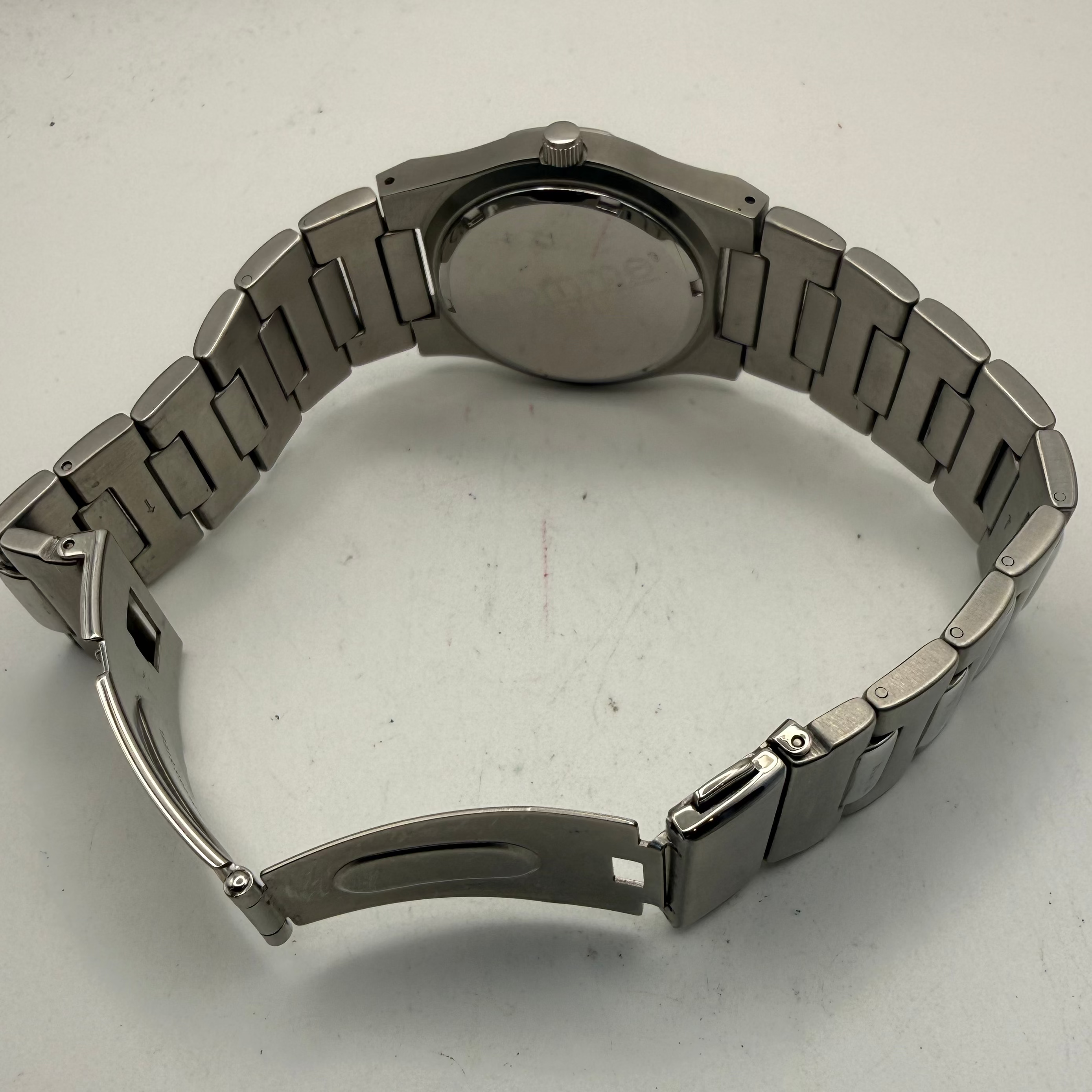 Homme Blue Dial Quartz Watch (Fully Tested and Working)- £25.00